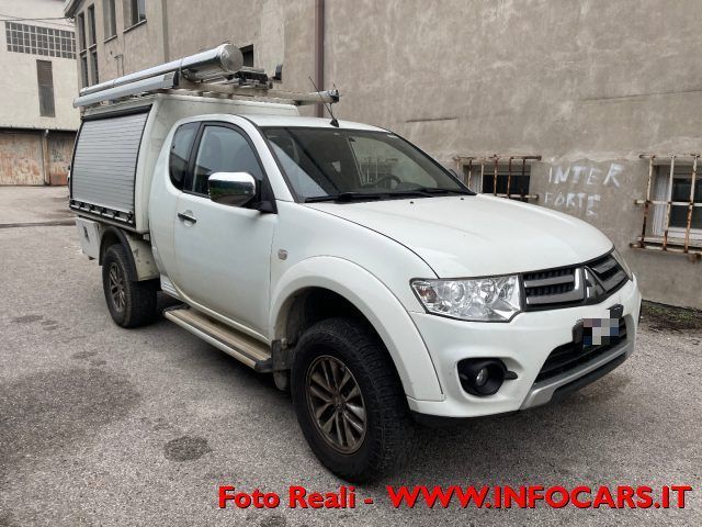 Mitsubishi MITSUBISHI L200 2.5 DI-D/178CV SC Inform DPF all