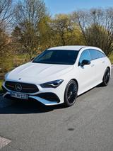Mercedes-Benz CLA 220 d SB Voll AMG Burmester Lenkrad Heizung - Mercedes-Benz CLA 220 Shooting Brake Jahreswagen
