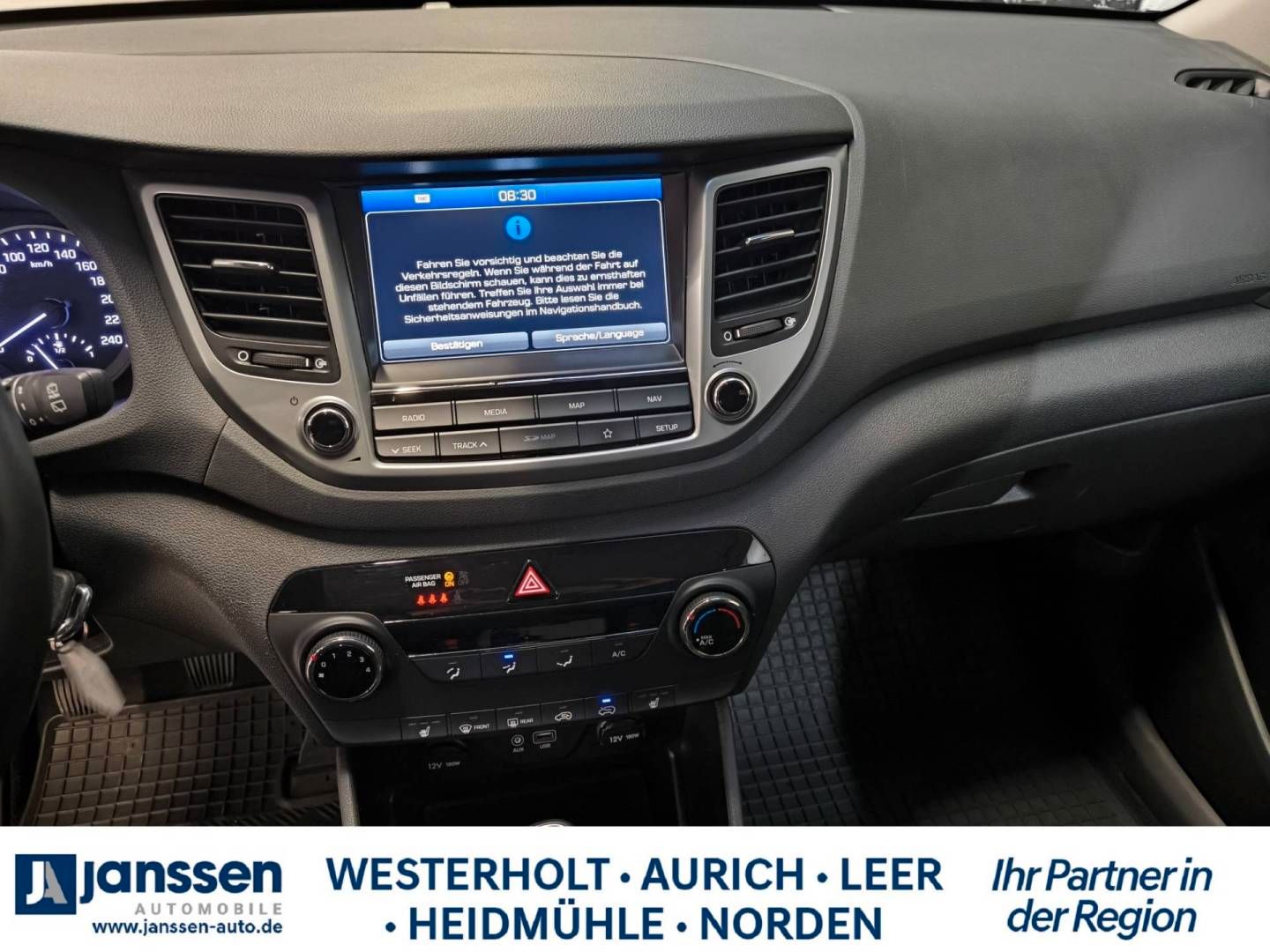 Fahrzeugabbildung Hyundai TUCSON Classic/ Navi/Klima/Rückfahrkamera