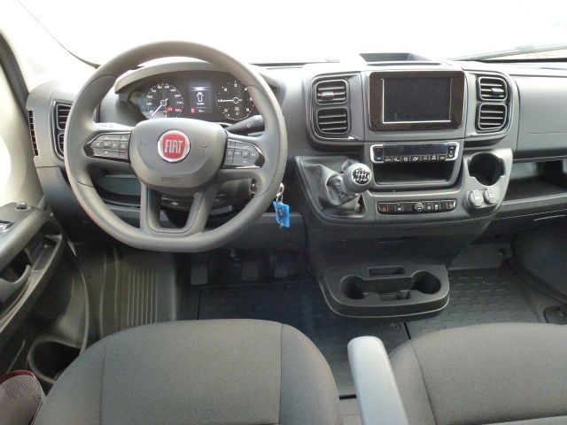 Fahrzeugabbildung Fiat Ducato Pritsche 35 L4 DOKA 140 Mjet + AHK 7Sitze