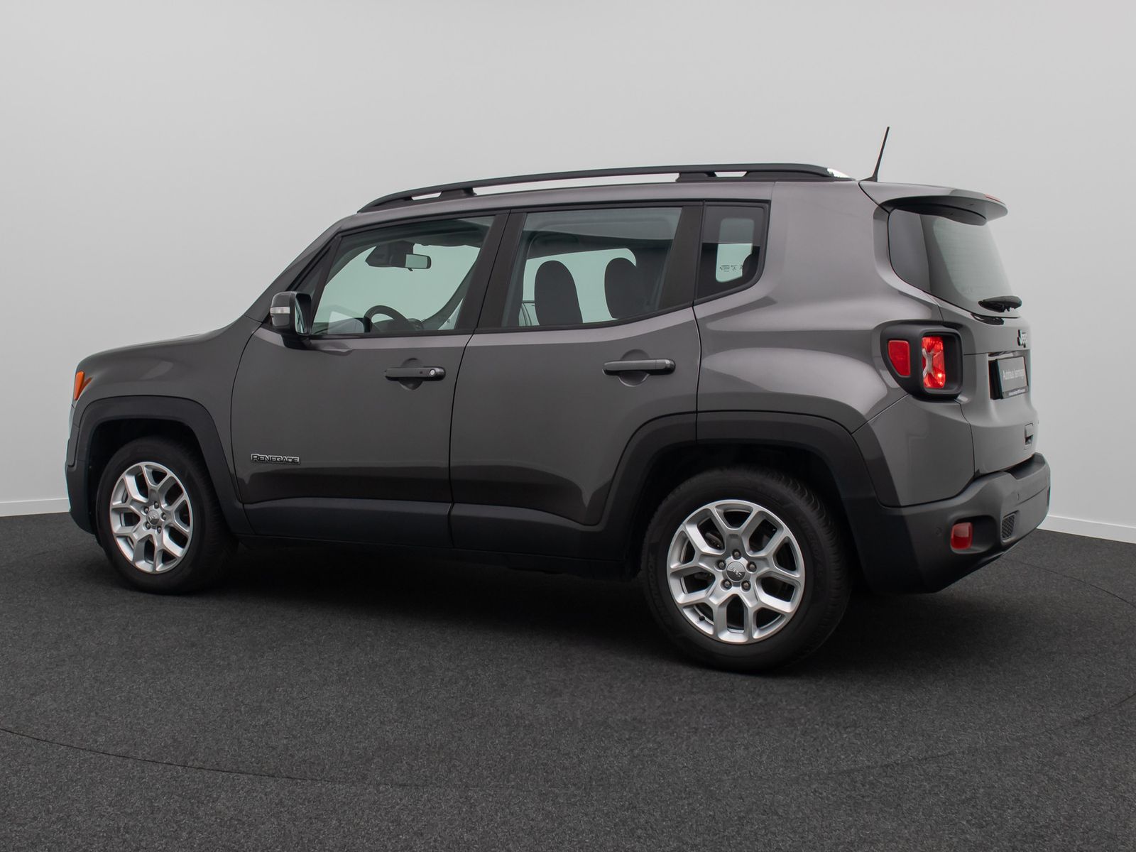 Fahrzeugabbildung Jeep Renegade MultiJet D Longitude Navi HiFi Komfort