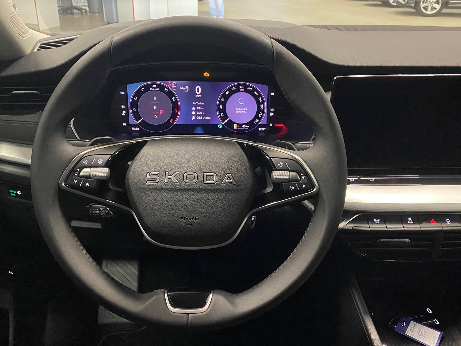 Fahrzeugabbildung SKODA Octavia 1.5 TSI mHEV Selection+ACC+RFK+5J. GARAN
