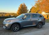 Mitsubishi Outlander 2.2 DI-D 4WD Automatik SUV-Star+ S...