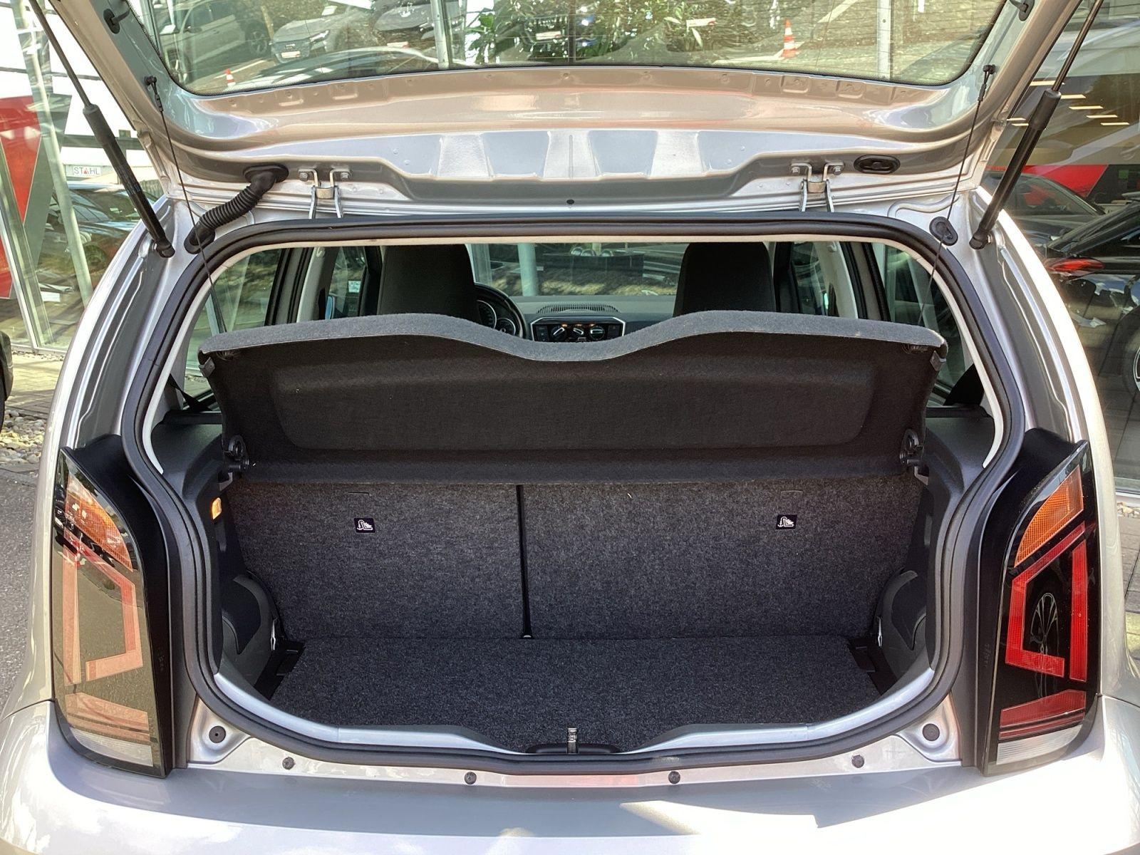 Volkswagen Up 50 KW Bluetooth, Einparkhilfe, Klima, Sound, миниатюра 11