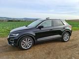 Volkswagen T-Roc 2.0 TSI DSG 4MOTION Sport LED - VW T-Roc von privat