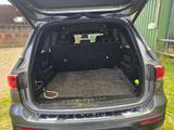 Mercedes-Benz EQB 300 4MATIC - - Mercedes-Benz EQB mit Elektro-Antrieb: Grau
