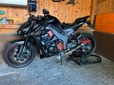 Kawasaki Z 1000 - schwarz/rot - viele Extras - Angebote