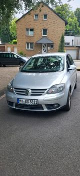 Volkswagen VW Golf Plus 1.9 TDI - Volkswagen Golf Plus mit Diesel-Antrieb: Limousine, 1.9