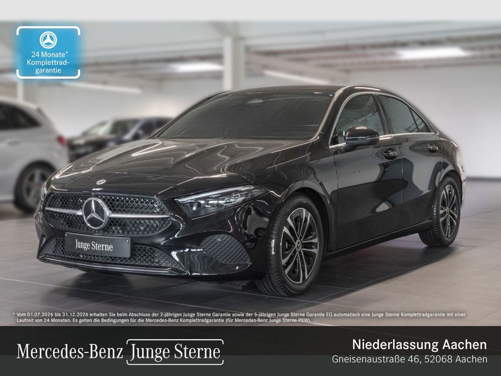 Image of Mercedes-Benz A 220
