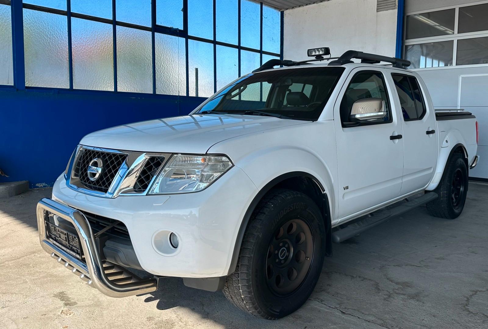 NISSAN NAVARA 3.0 V6 DCI 231ch 4X4 - BVA - CUIR - TOIT OUVRANT - CAMÉRA DE RECUL - ATTELAGE 3,5T