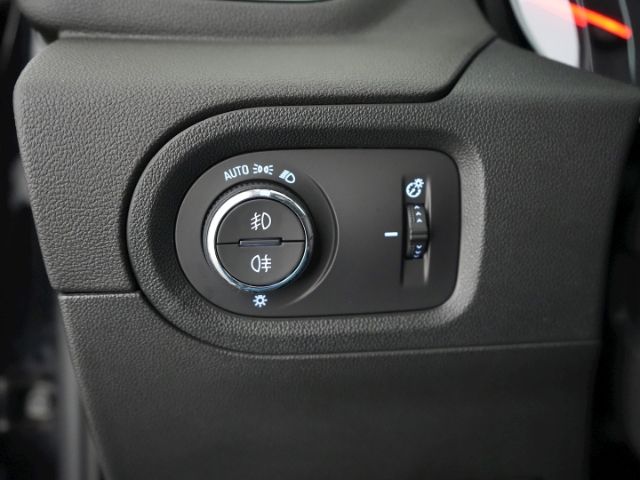 Grandland X ULTIMATE 4X4 PHEV AT+LED LICHT+NAVI+