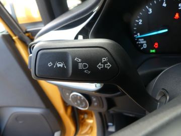 Fahrzeugabbildung Ford Fiesta Titanium*Navi*Sika-Gelb*