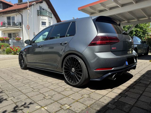 Volkswagen Golf 7 GTI Performance - Abgemeldet