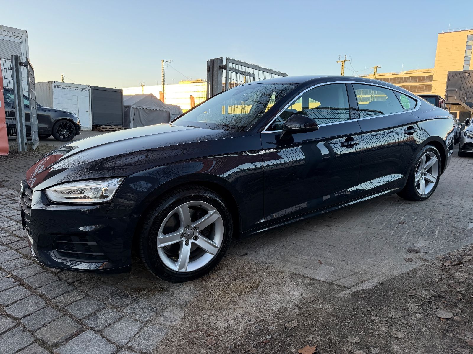 Fahrzeugabbildung Audi A5 Sportback*XENON*TEMPO*PDC*NAVI*PDC*NAVI*KLIMA