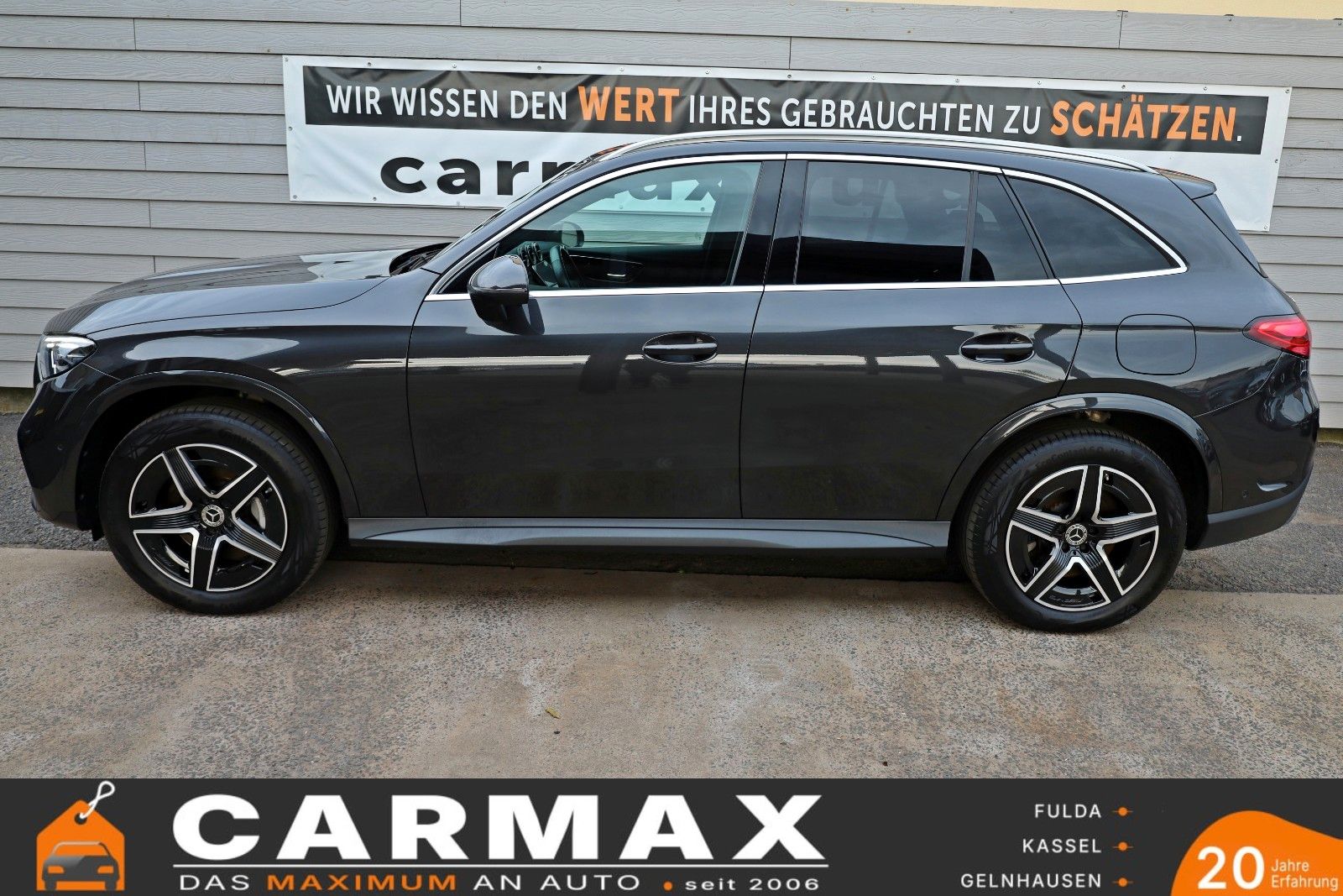 Fahrzeugabbildung Mercedes-Benz GLC 300 e 4M,AMG-line,Navi,LED,SH,Kamera,ACC +WR