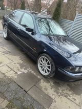 BMW 528i e39 - BMW 528: 528i E39