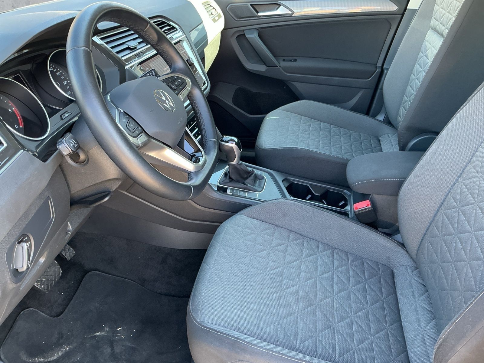 Volkswagen Tiguan - Bild 12