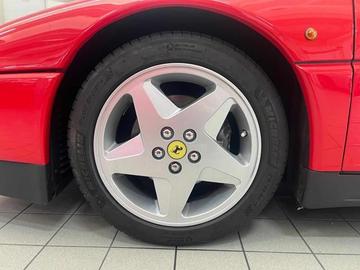 1990 Ferrari 348 照片 5