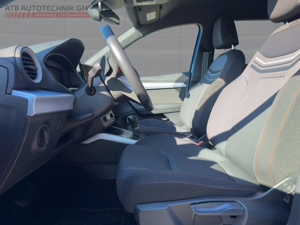 Fahrzeugabbildung SEAT Arona FR, Allwetter, RFK
