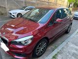 BMW 218 Active Tourer 218i Advantage Advantage - rote BMW 218 Active Tourer