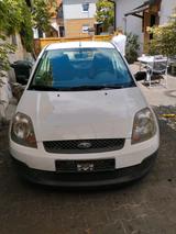 Ford Fiesta tdci 60ps Turbo Diesel - Ford Fiesta mit Diesel-Antrieb: Van