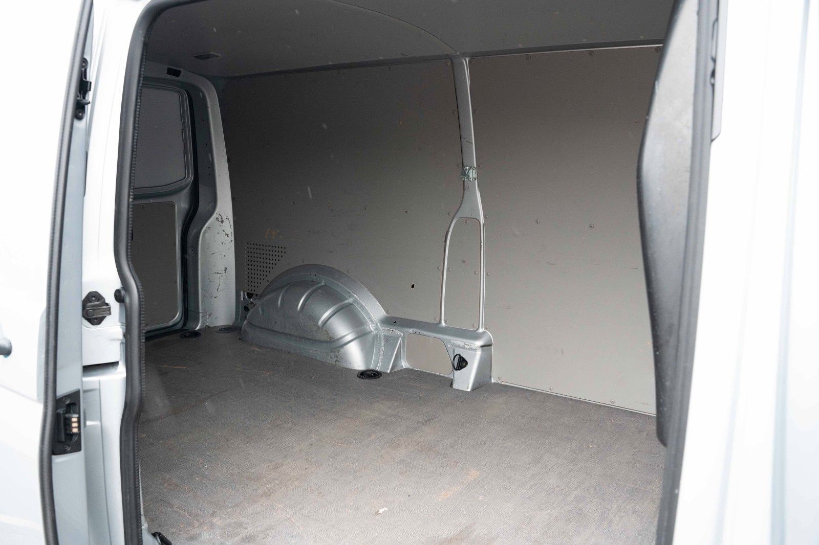 Fahrzeugabbildung Volkswagen T6 TRANSP KA LANG 2.0TDI AHK PDC TEL KLIMA