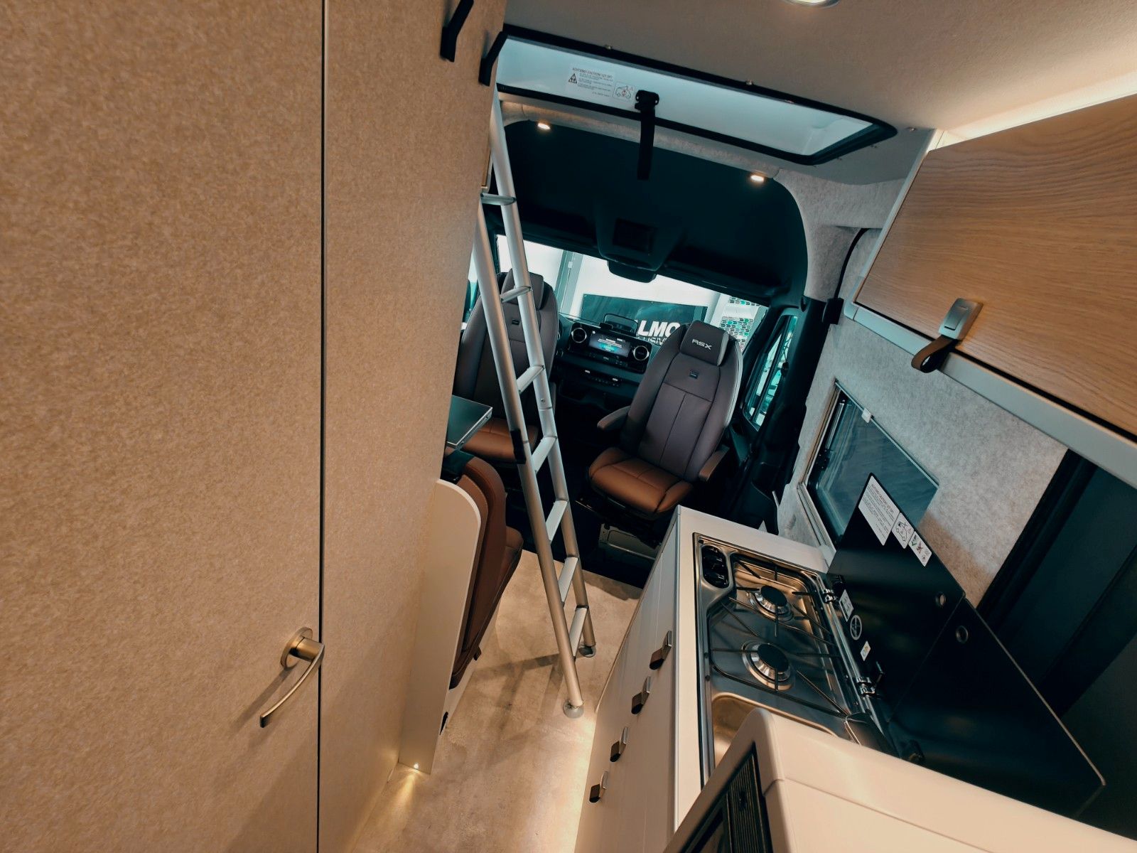 Fahrzeugabbildung HYMER / ERIBA / HYMERCAR GRAND CANYON S 700 4x4 RSX ONE by palmo