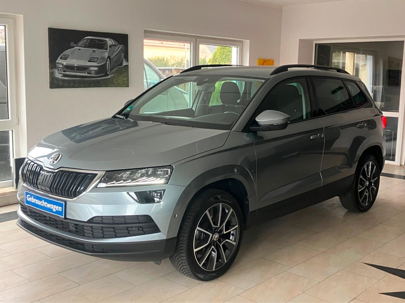 Skoda Karoq 1.5 TSI Style DSG ParkAssist LED Kamera