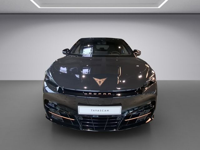 Tavascan Endurance KAMERA NAVI ACC HUD LED 360°