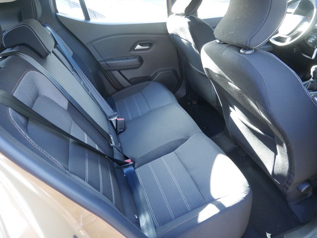 Fahrzeugabbildung Dacia Sandero Stepway Expression TCe 90