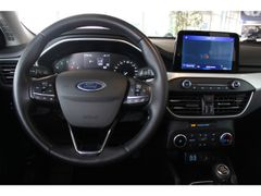 Fahrzeugabbildung Ford Focus Cool & Connect,Top-Ausstattung,Top