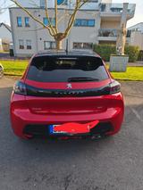 Peugeot 208 PureTech 130 EAT8 GT Pack GT Pack - Peugeot 208 von privat