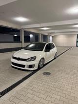 Volkswagen VW Golf 6 GTI Airride - Volkswagen Golf aus 2009: GTI