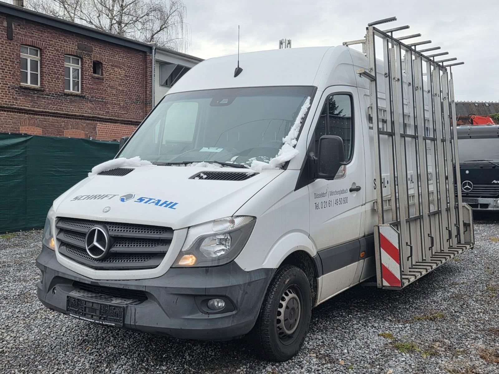 Mercedes-Benz Sprinter 210CDI -Glastransporter