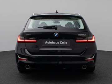 Fahrzeugabbildung BMW 320d xDr Tour Luxury Line AHK HiFI Laserlicht