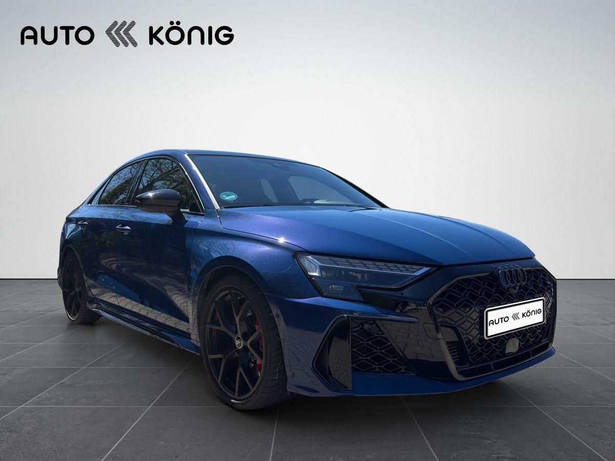 Fahrzeugabbildung Audi RS3 Limousine 2.5 TFSI quattro 294 kW