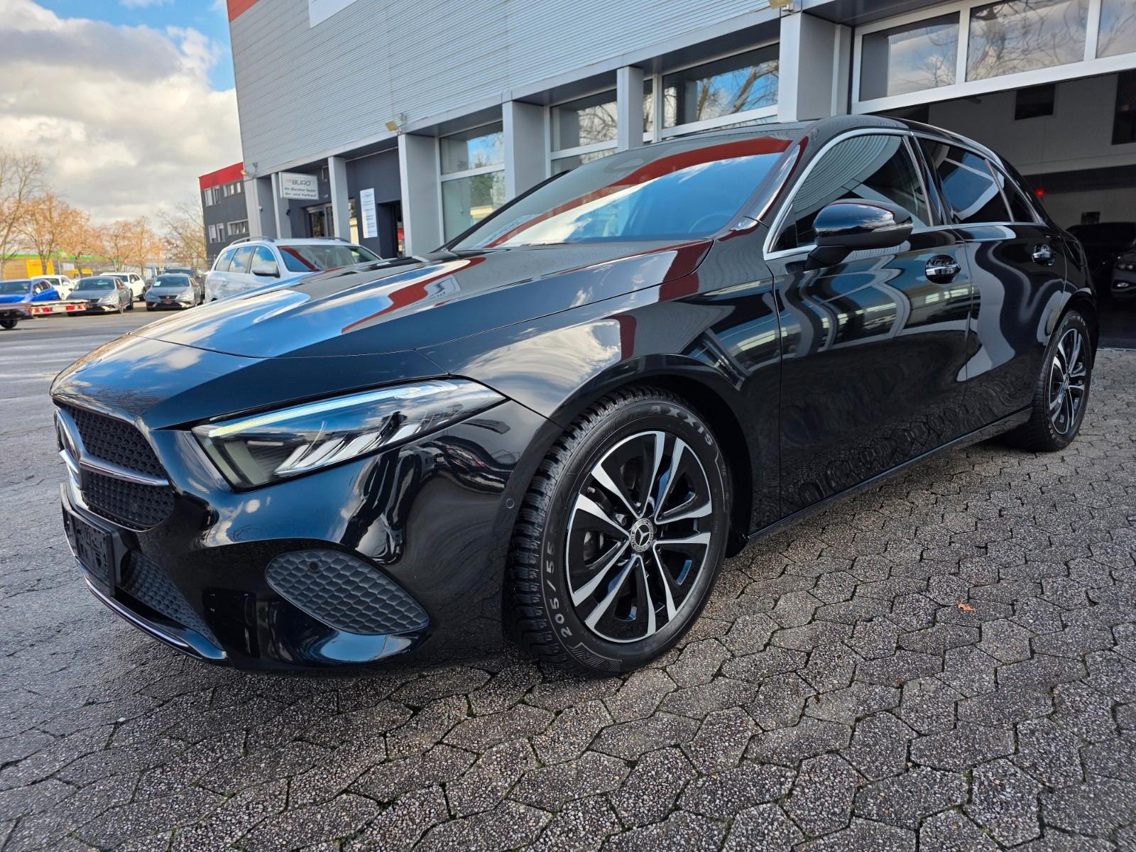 Mercedes-Benz A 220 /Super Zustand / Garantie/Ambiente +