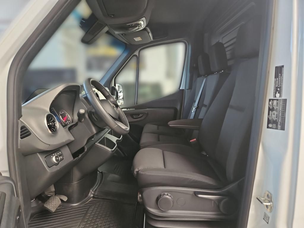Fahrzeugabbildung Mercedes-Benz Sprinter 317 Kasten PRO L2H2 LED Schwingsitz EDW