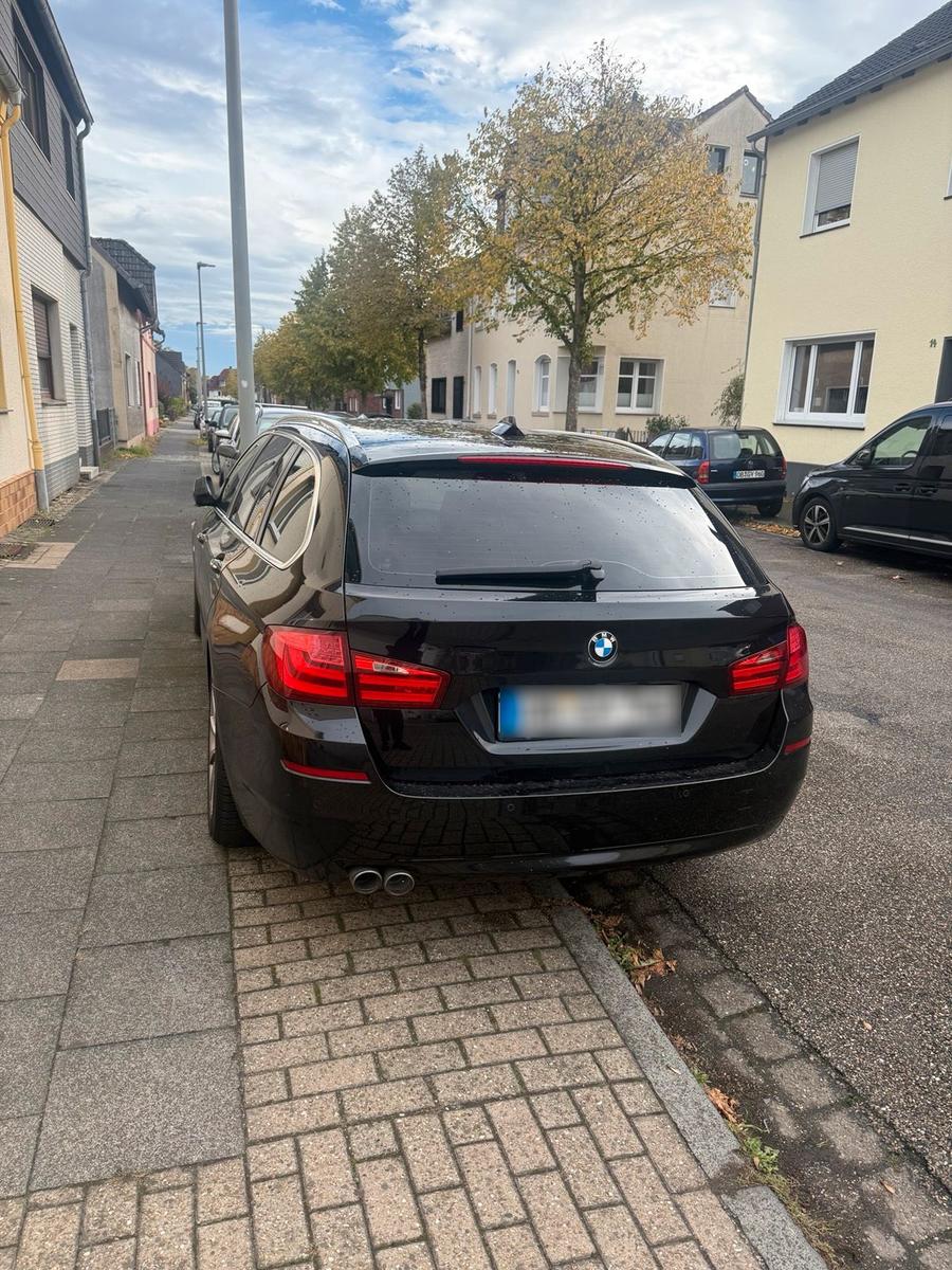 BMW 520 2013 — engine 184 HP (135kW)