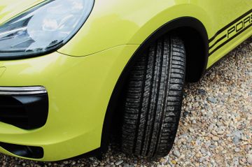 Porsche Cayenne - 7