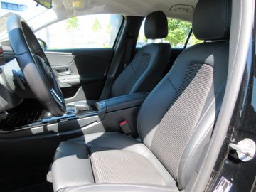 Mercedes A 180 - 11
