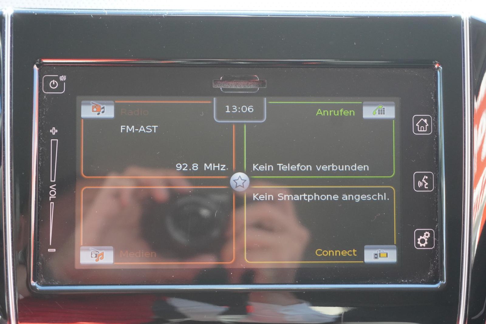 Suzuki Swift 1.2 4x4 Comfort Tagfahrlicht Kamera USB