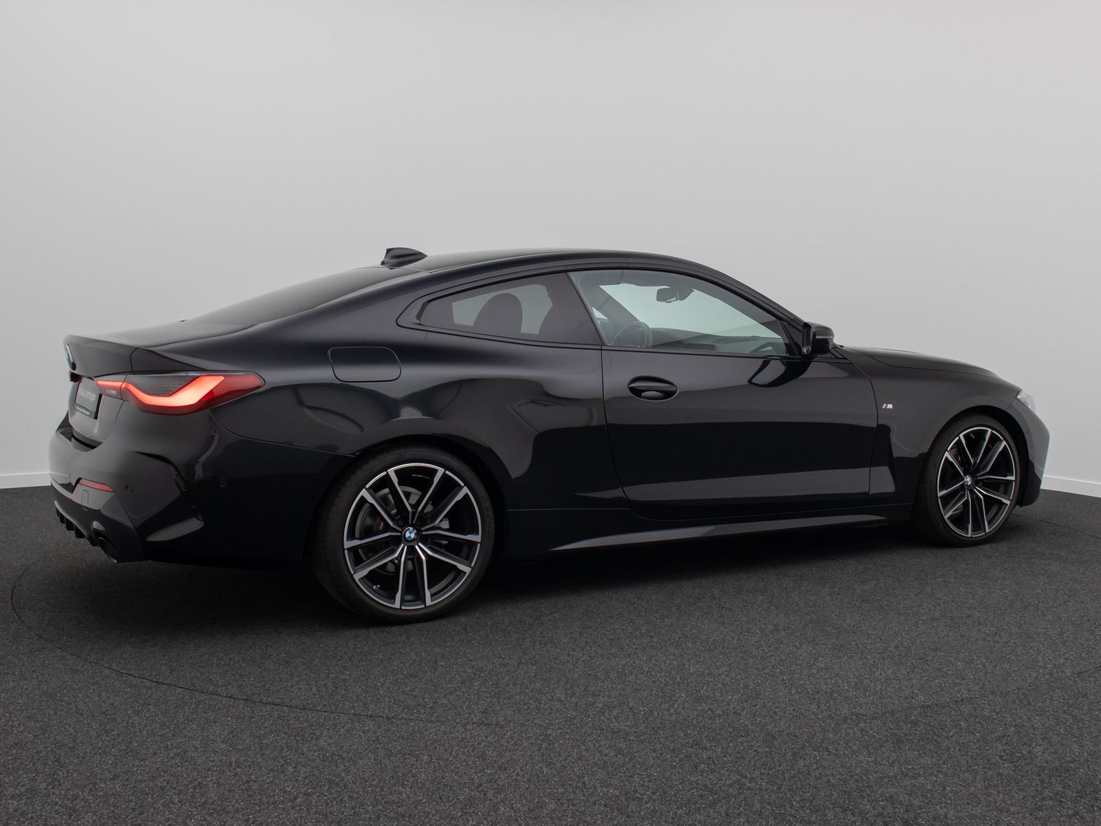 Fahrzeugabbildung BMW 420d Coupé M Sport Laser Kamera DAB Alarm 19Zoll