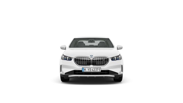 Foto Nummer 3: BMW i5