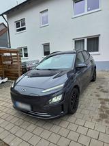 Hyundai Kona Elektro Trend 64KWh Dark Knig... - Hyundai KONA Elektro von privat