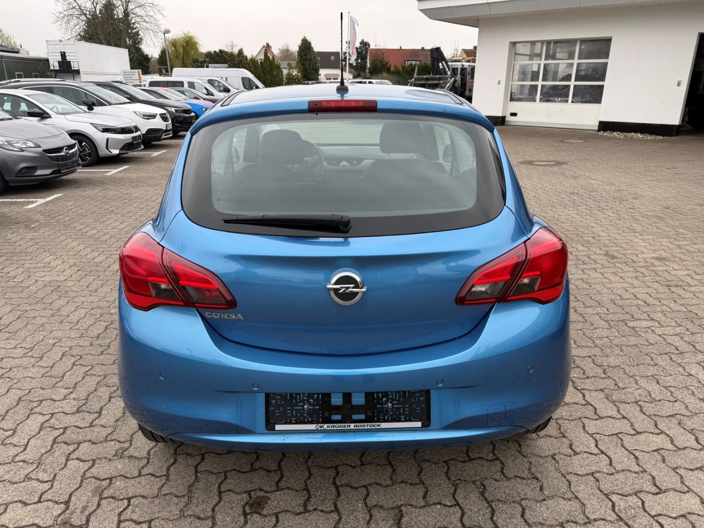Fahrzeugabbildung Opel Corsa E Edition SHZ+LHZ+PDC