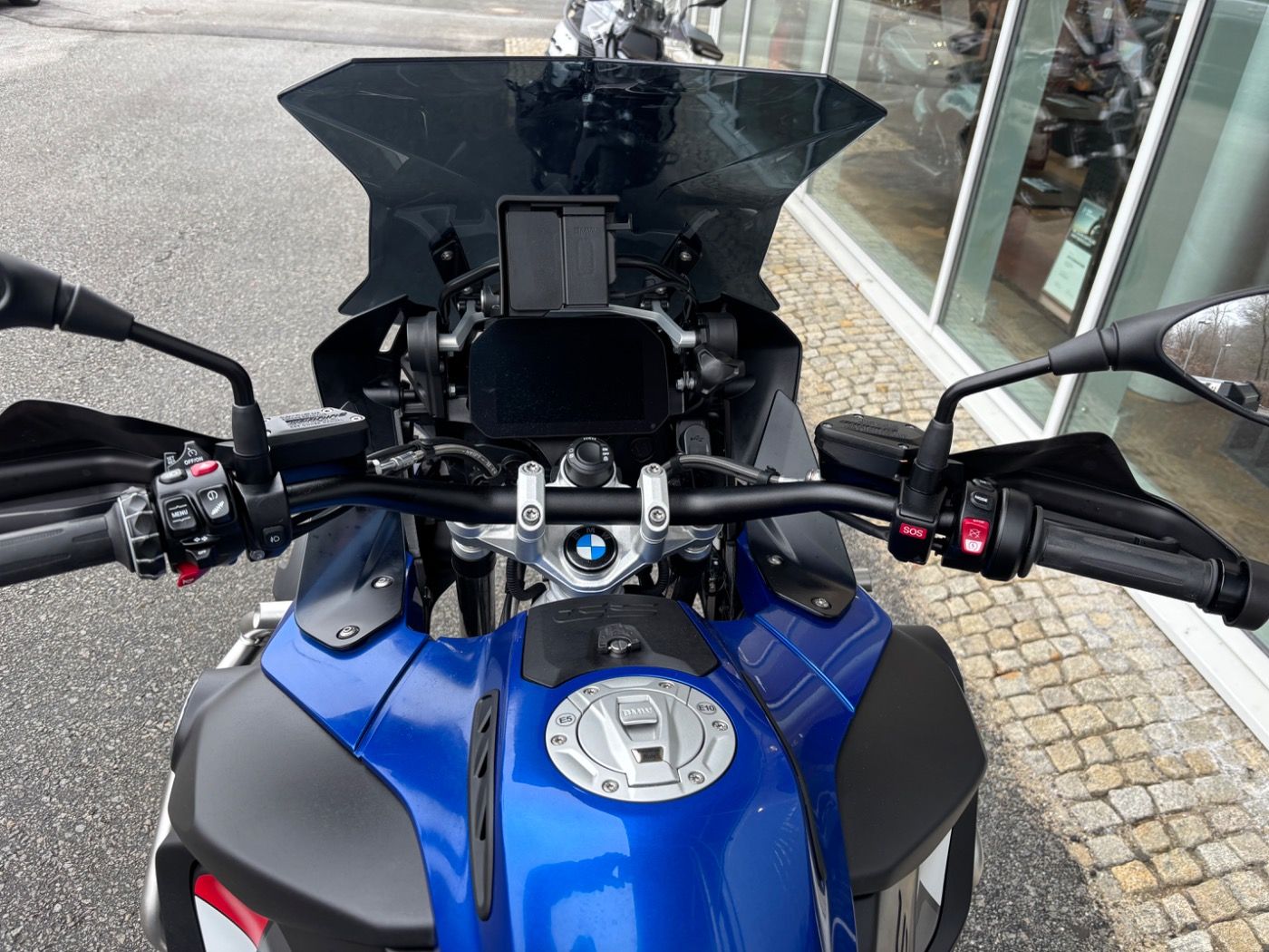 Fahrzeugabbildung BMW R 1250 GS Adventure Rallye Akrapovic Öl Inclusiv