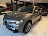 Alfa Romeo Stelvio First Edition Q4 PANO LEDER NAVI KAMERA - Alfa Romeo Stelvio Benzin Gebrauchtwagen
