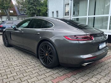 Porsche Panamera - 7