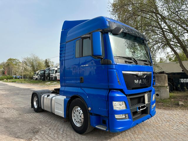 MAN TGX*18.480*Retarder*Alcoa*2 Tanks*Schubboden